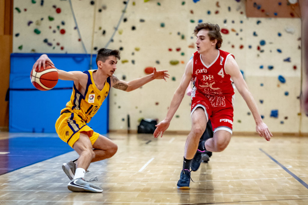 Amicale vs Sparta (97 -80)